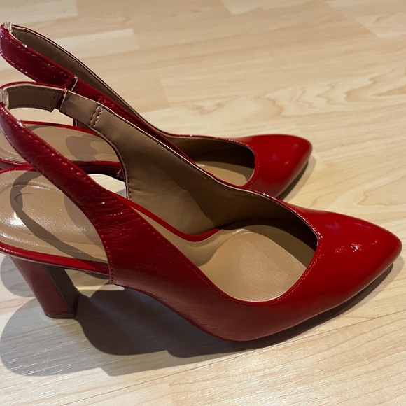 Red Slingback Heels - Picture 2 of 4